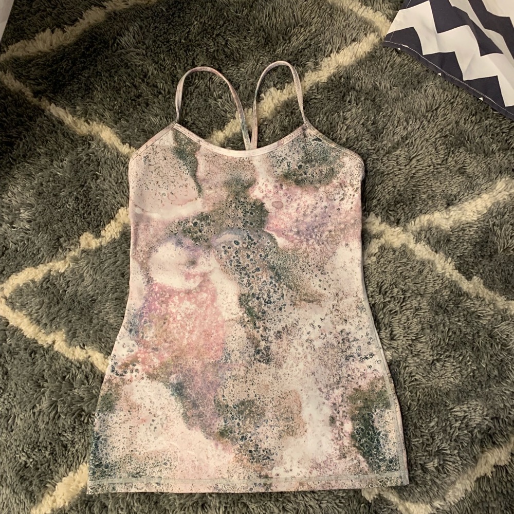 Lululemon galaxy race back